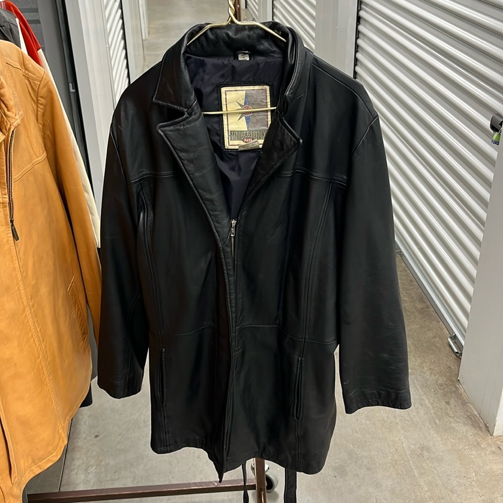 Black XXL Middlebrook Park leather jacket